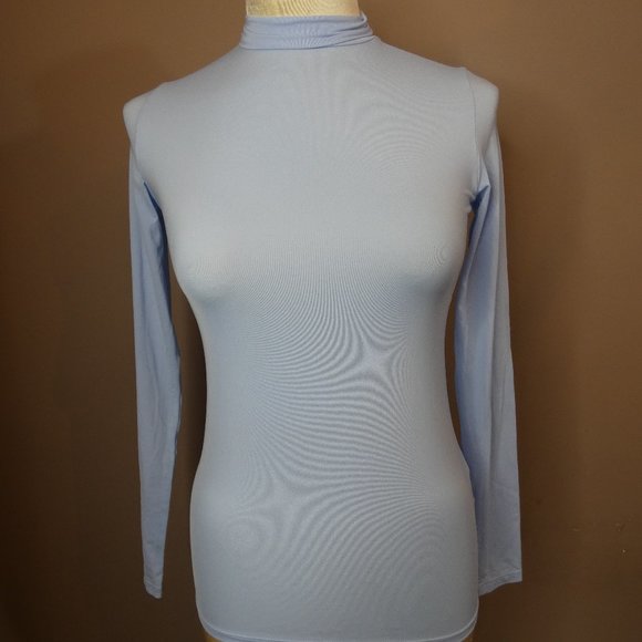 Majestic Filatures Women's 1 Deluxe Teeshirt Nylon Blend Light Blue Long Sleeve - Picture 1 of 8